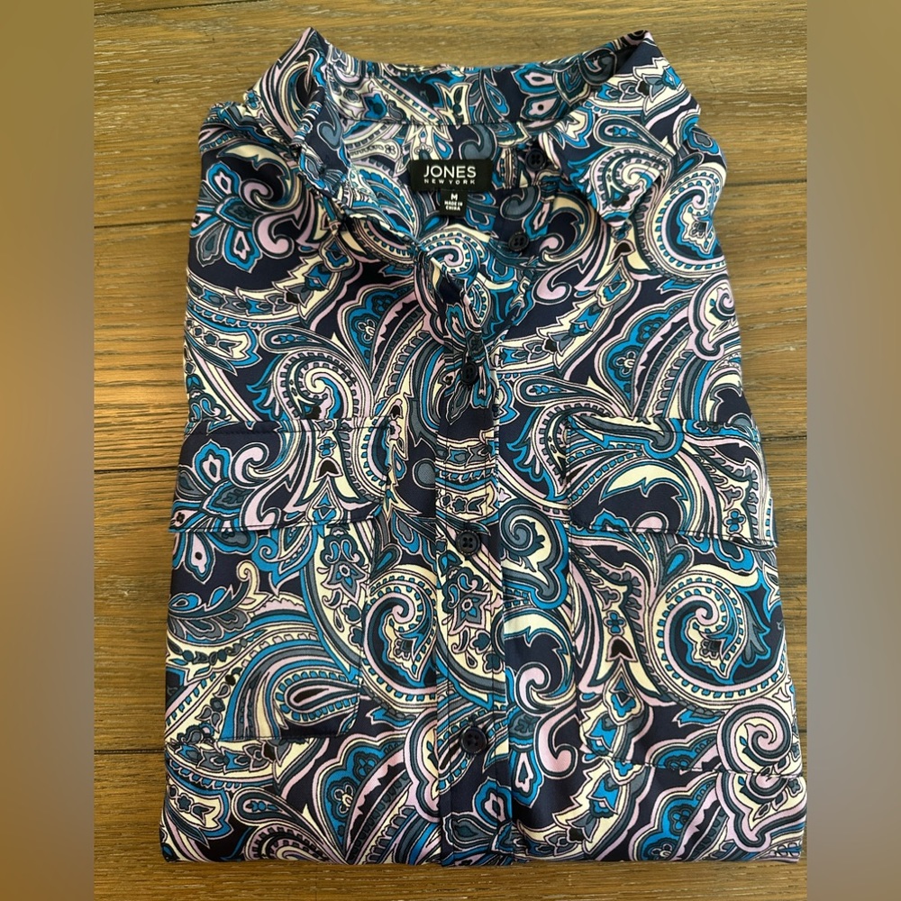 Jones New York Paisley patterned long sleeve‎ blouse size M